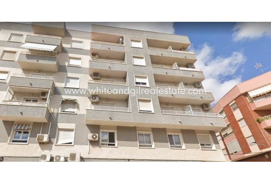 Apartamento / piso - Venta - Sax - Sax