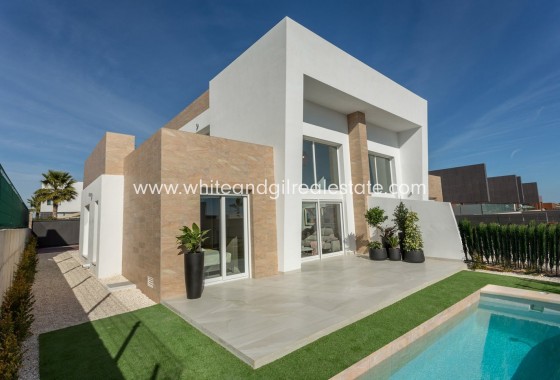 Chalet / Villa - Nueva construcción  - Algorfa - La Finca Golf