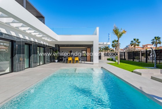 Chalet / Villa - Nueva construcción  - Algorfa - La Finca Golf