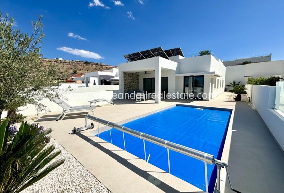 Chalet / Villa - Nueva construcción  - Rojales - Atalaya Park