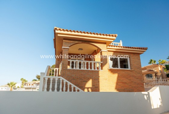 Chalet / Villa - Nueva construcción  - Rojales - Ciudad Quesada