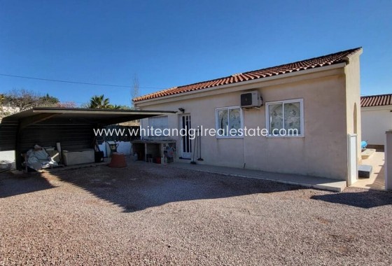 Chalet / Villa - Venta - La Romana - La Romana