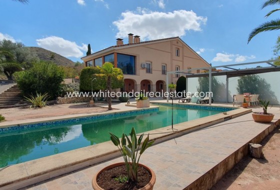 Chalet / Villa - Venta - Monovar - Monovar