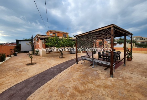 Chalet / Villa - Venta - San Vicente del Raspeig - Sol y Luz