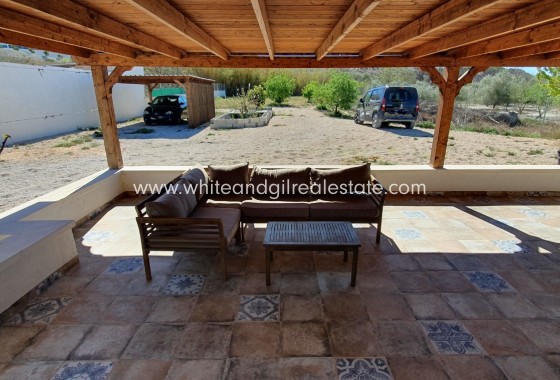 Maison de campagne - Revente - Sax - f4u0016