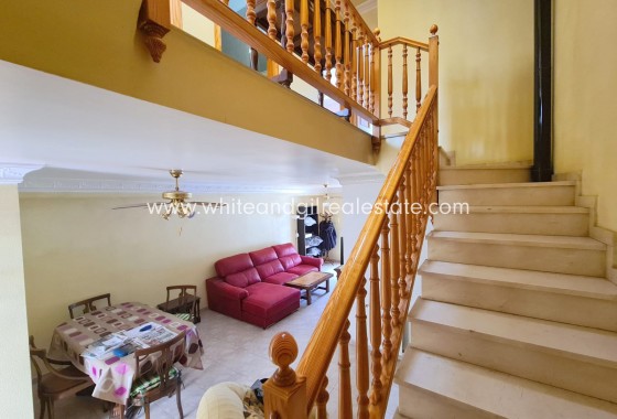 Townhouse - Sale - Villena - Villena