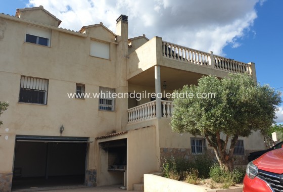 Villa  - Sale - Caudete - Caudete