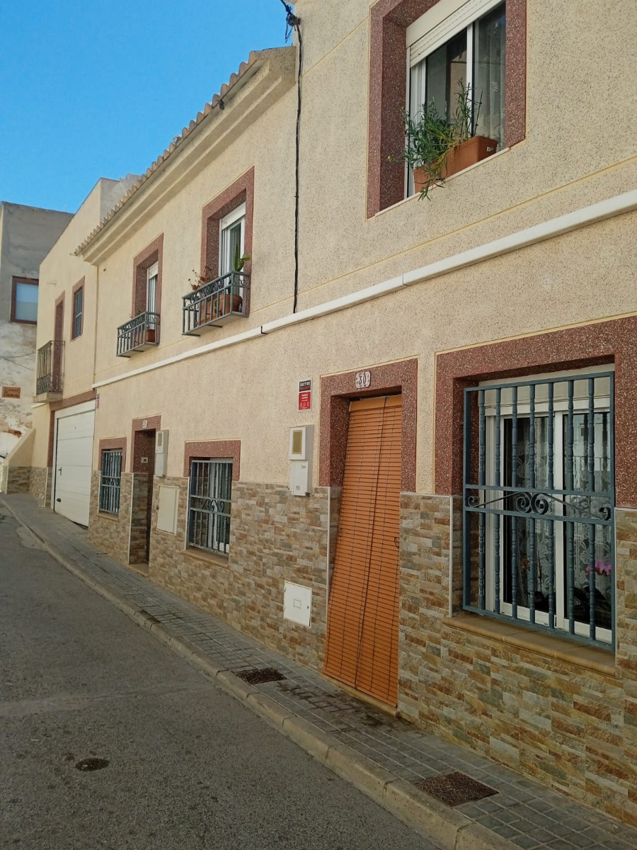 House in A Pasaxe - view 1