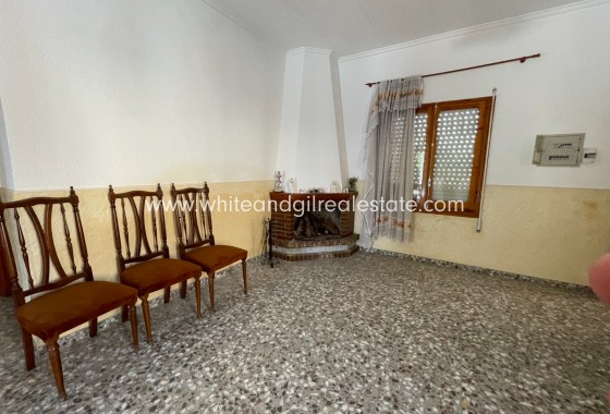 Sale - Villa  - Redován - Rural location