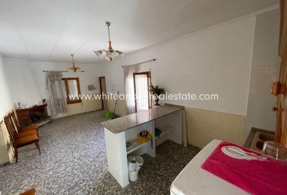 Sale - Villa  - Redován - Rural location