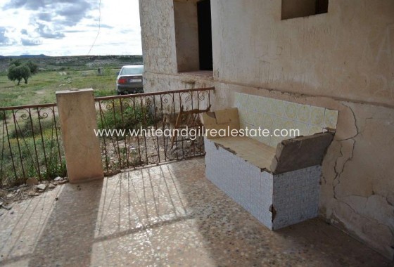 Sale - Country house  - Torre Del Rico - Rural location