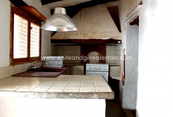 Sale - Villa  - Monforte del Cid - Rural location