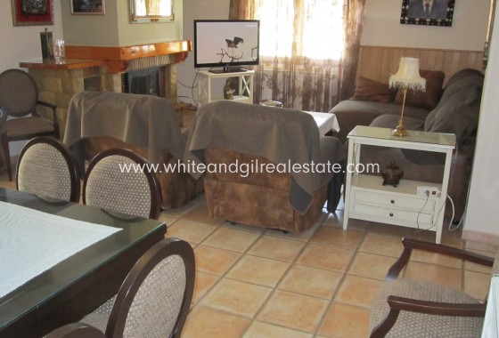 Sale - Villa  - Yecla - Rural location