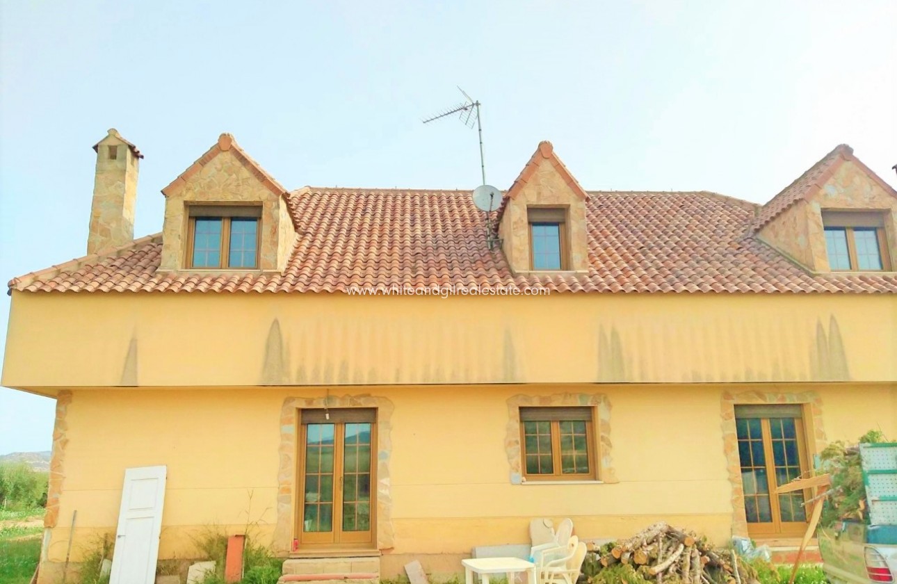 Sale - Villa  - Aspe - Rural location