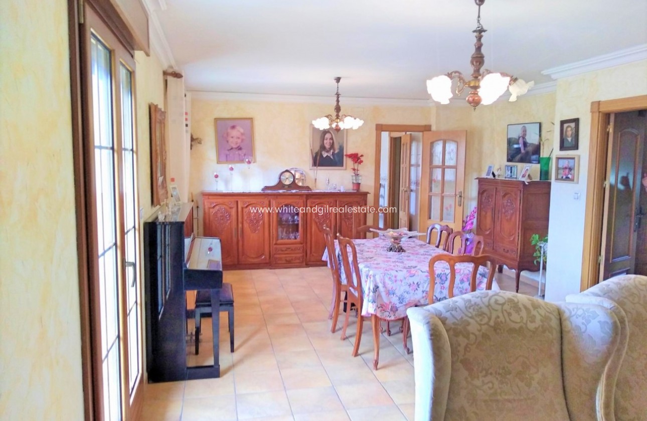 Sale - Villa  - Aspe - Rural location