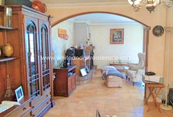 Sale - Villa  - Aspe - Rural location