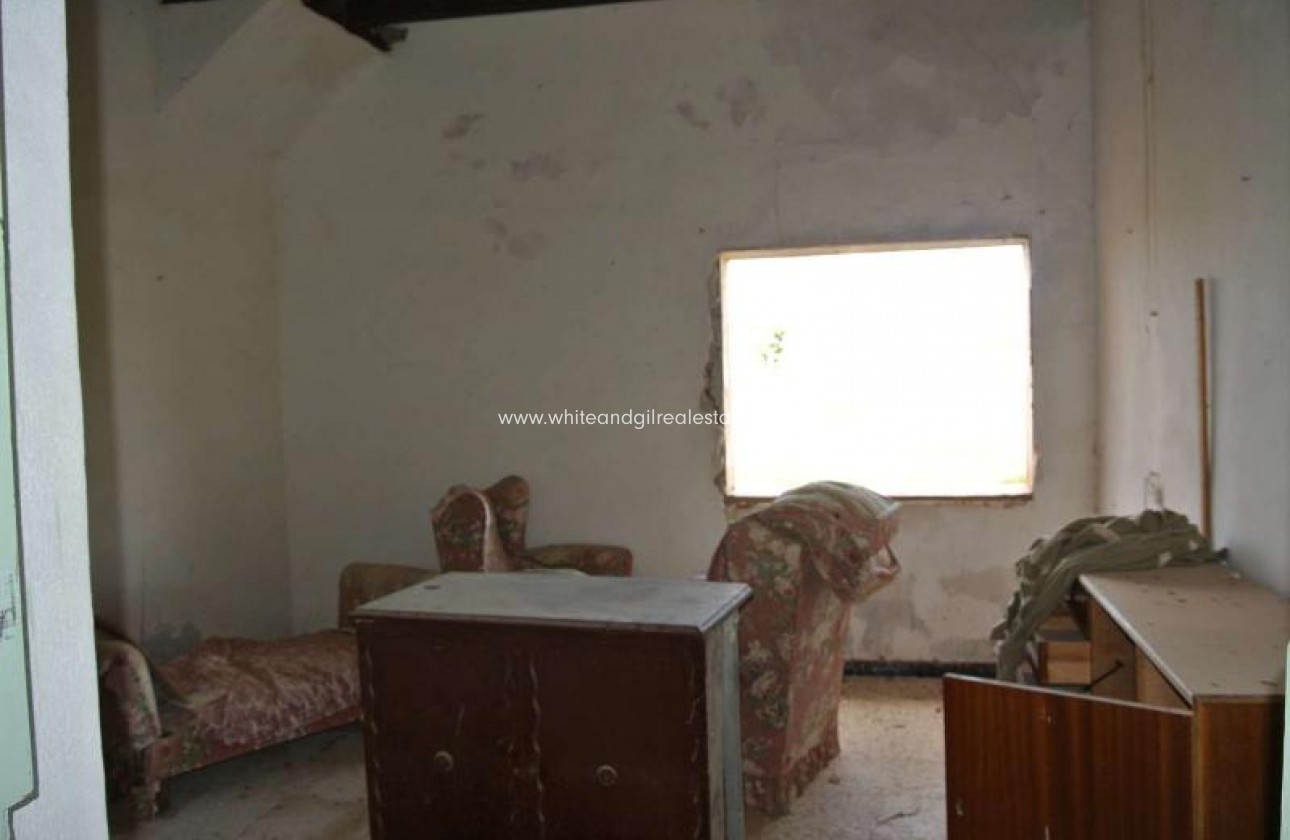 Sale - Country house  - Torre Del Rico - Rural location