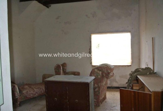 Sale - Country house  - Torre Del Rico - Rural location