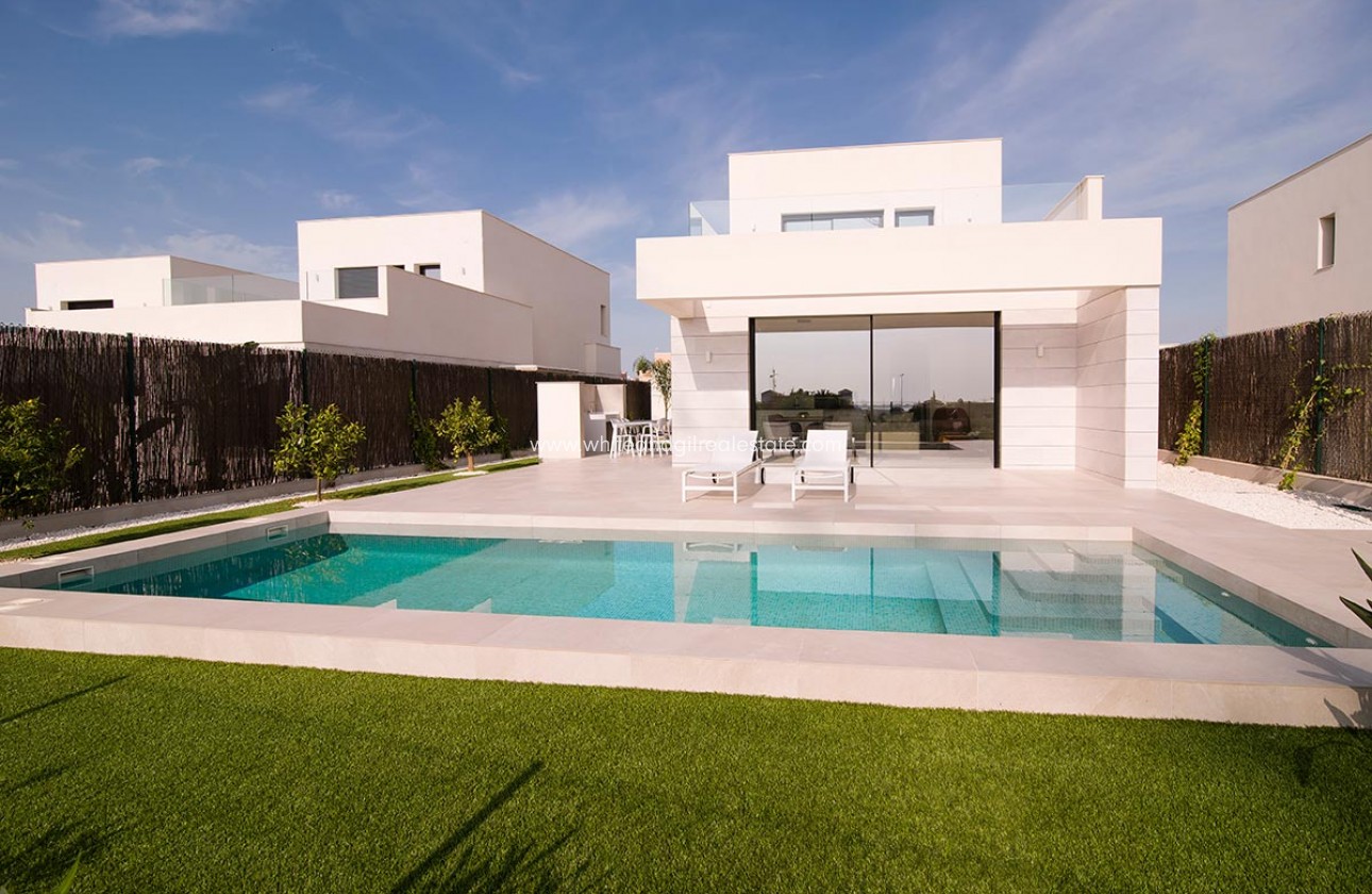 New Build - Villa  - Los Montesinos - Urban location