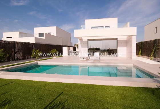 New Build - Villa  - Los Montesinos - Urban location