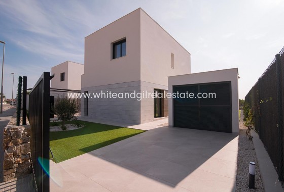 New Build - Villa  - Los Montesinos - Urban location