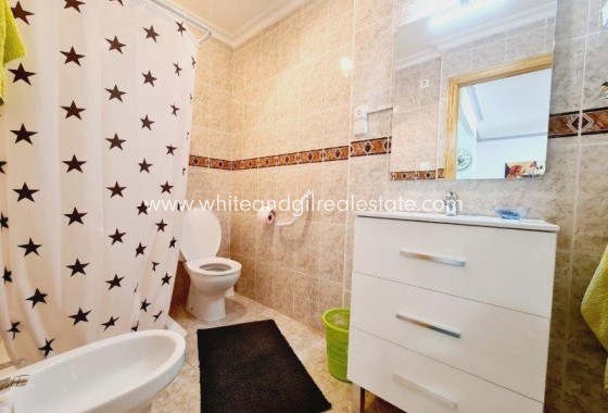 Sale - Apartment / flat - Torrevieja - Torrelamata - La Mata