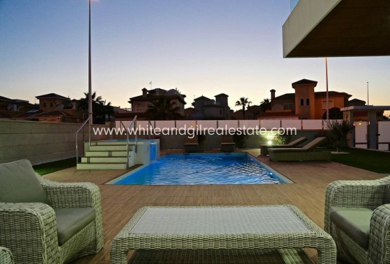 New Build - Villa  - Orihuela Costa - Campoamor