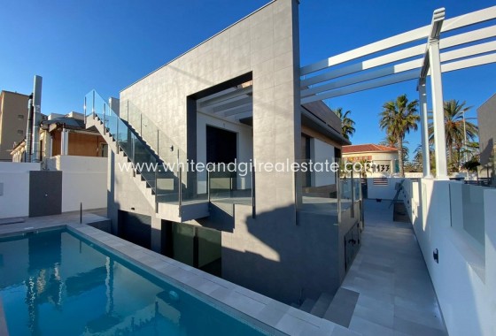 New Build - Villa  - Torrevieja - La Mata Pueblo