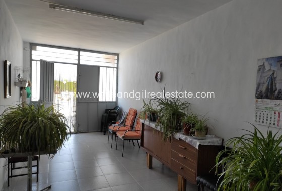 Venta - Chalet / Villa - Yecla