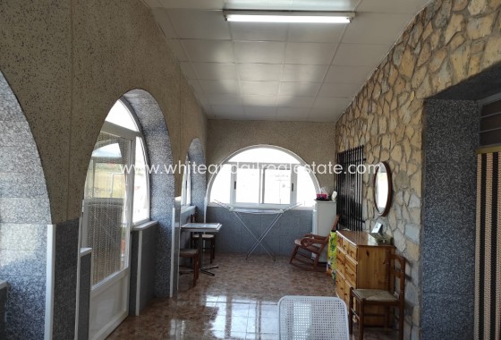 Venta - Chalet / Villa - Yecla