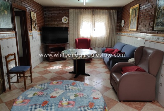 Venta - Chalet / Villa - Yecla