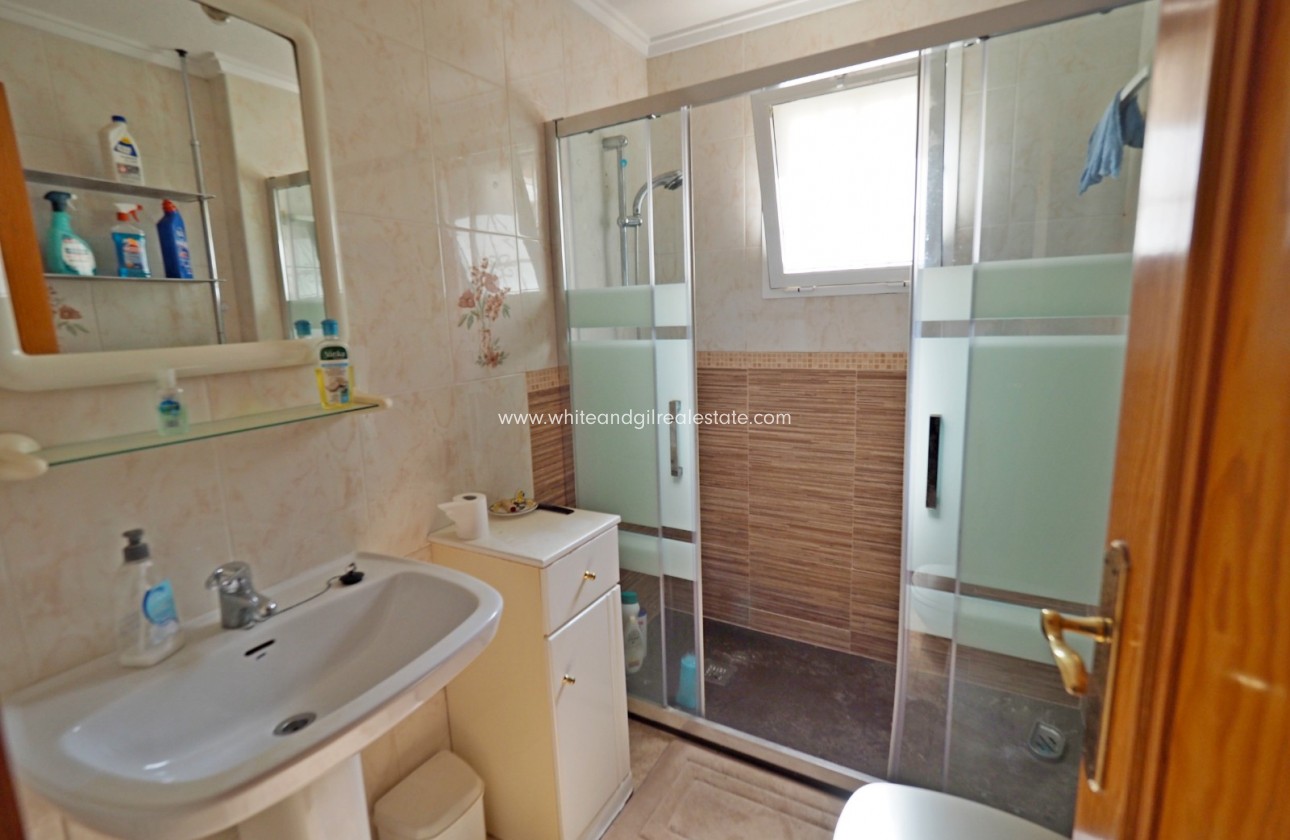 Sale - Bungalow - Torrevieja - Los Balcones - Los Altos del Edén