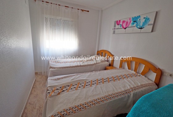 Sale - Bungalow - Torrevieja - Los Balcones - Los Altos del Edén