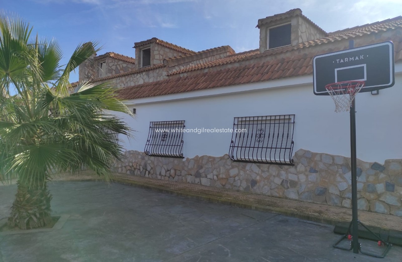 Venta - Chalet / Villa - Sax