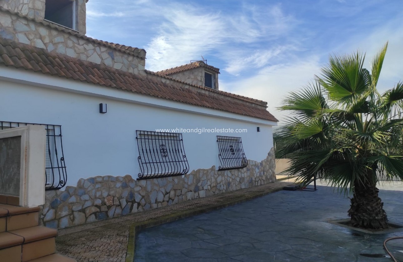 Venta - Chalet / Villa - Sax