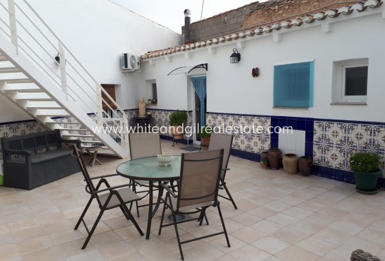 Venta - Chalet / Villa - Villena