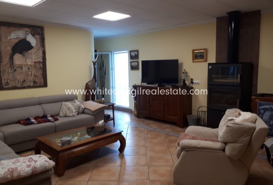 Venta - Chalet / Villa - Villena