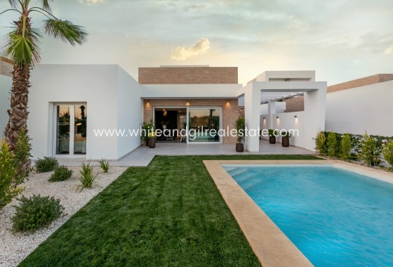 New Build - Villa  - Algorfa - Urban location