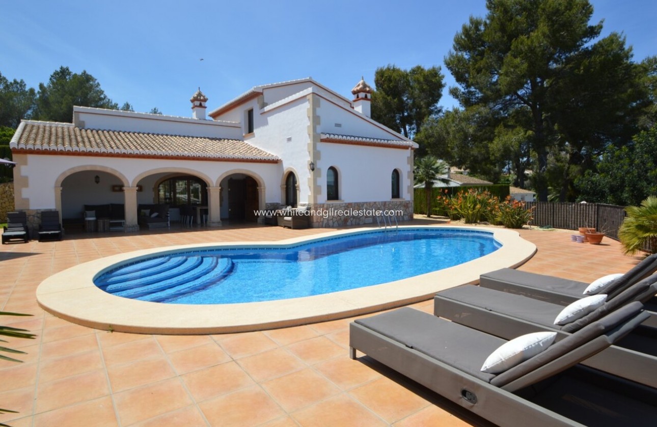 Sale - Villa  - Jávea - Javea