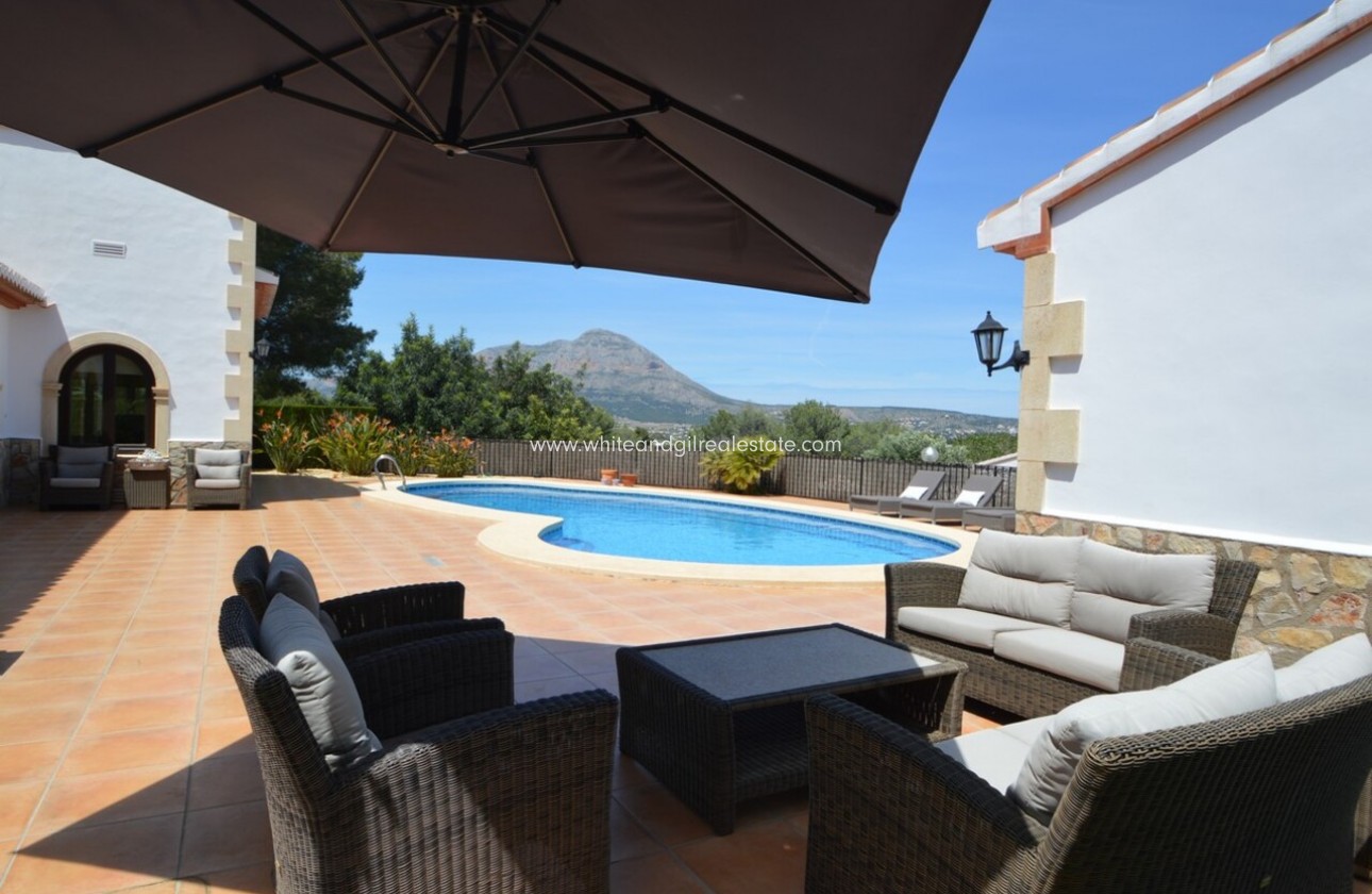 Sale - Villa  - Jávea - Javea