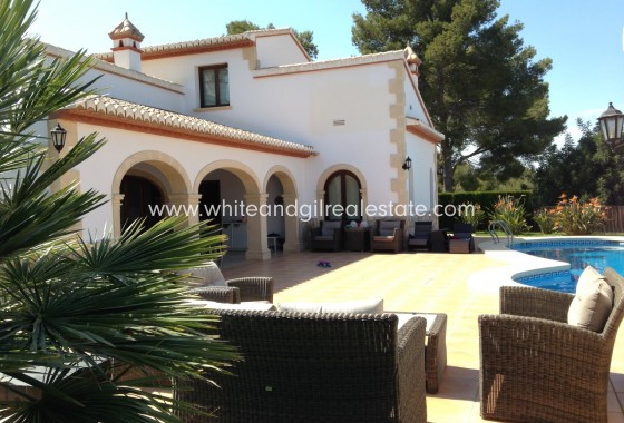 Sale - Villa  - Jávea - Javea