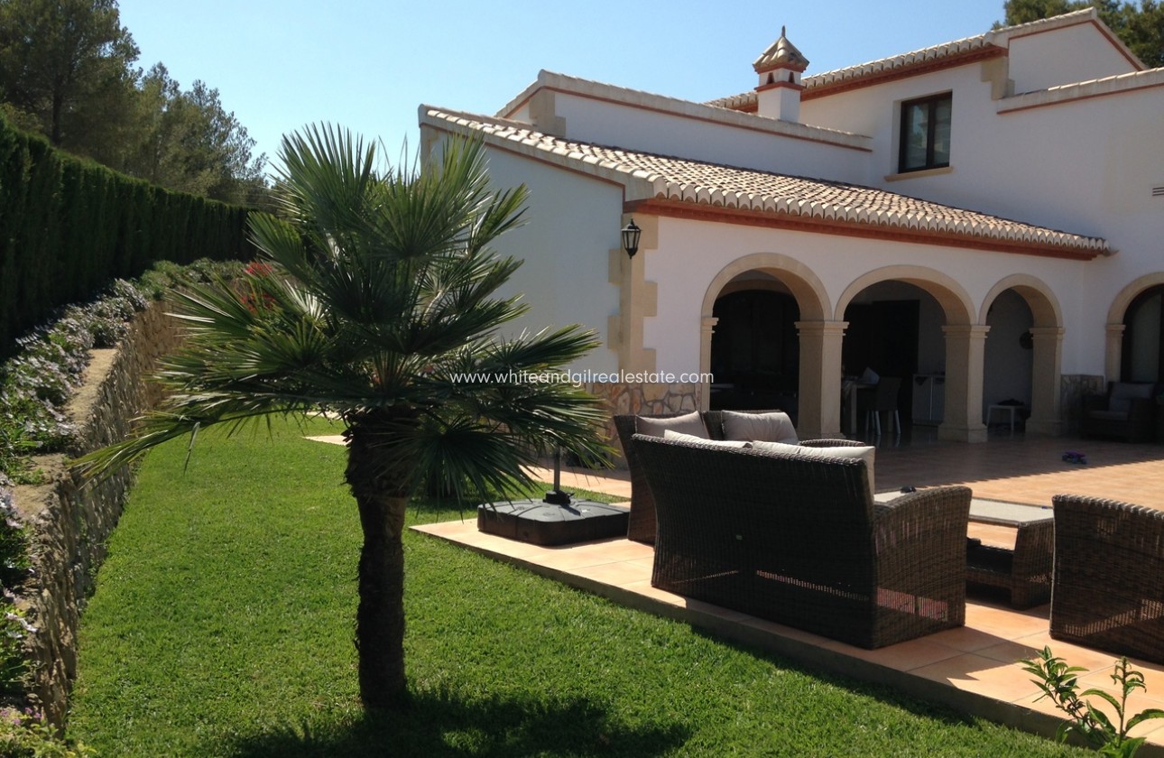 Sale - Villa  - Jávea - Javea