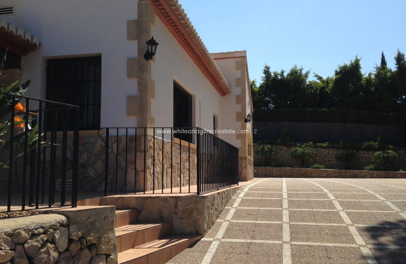 Sale - Villa  - Jávea - Javea