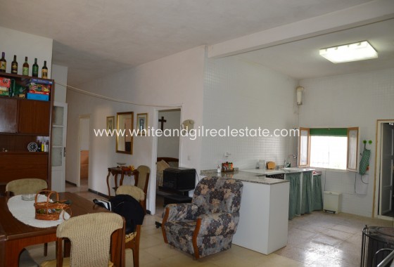 Sale - Cave House - Torre del Rico - Pinoso