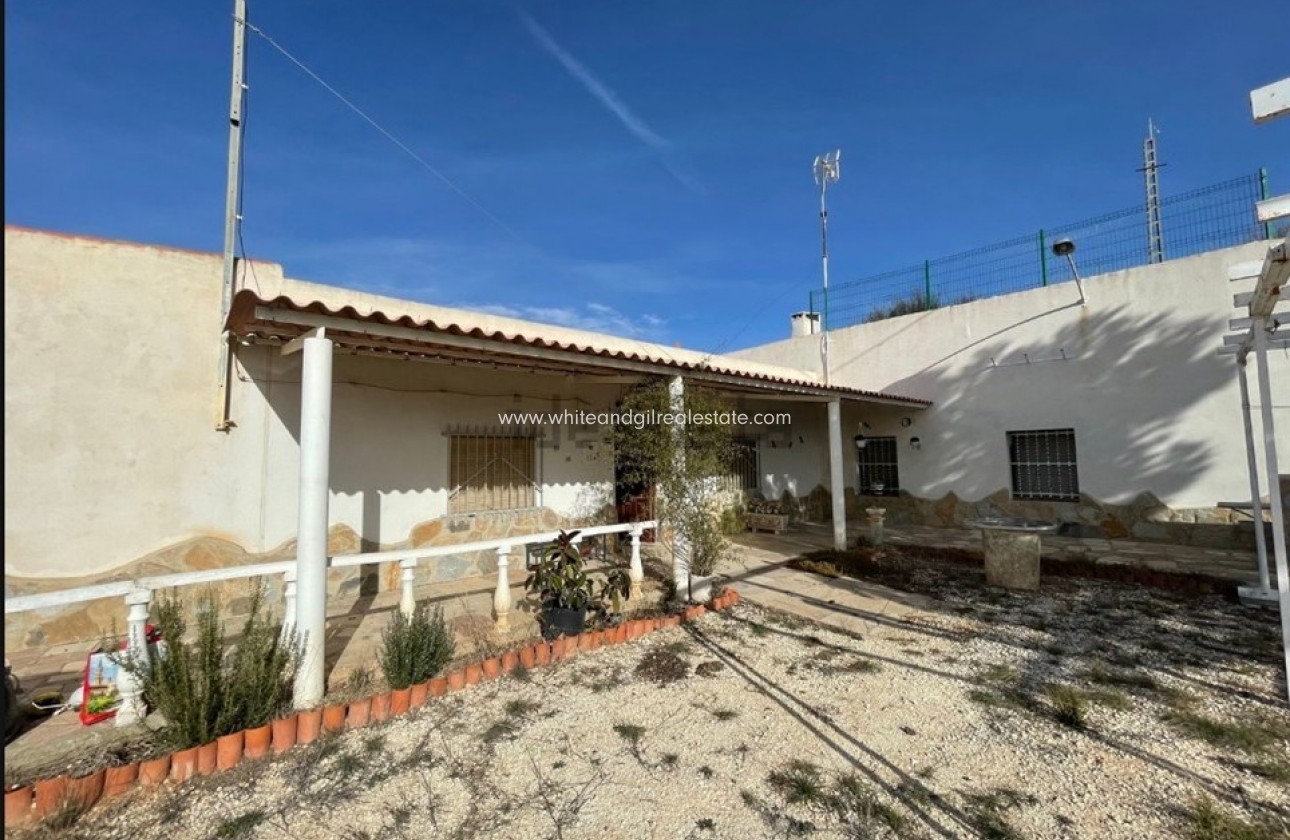 Sale - Cave House - Torre del Rico - Pinoso