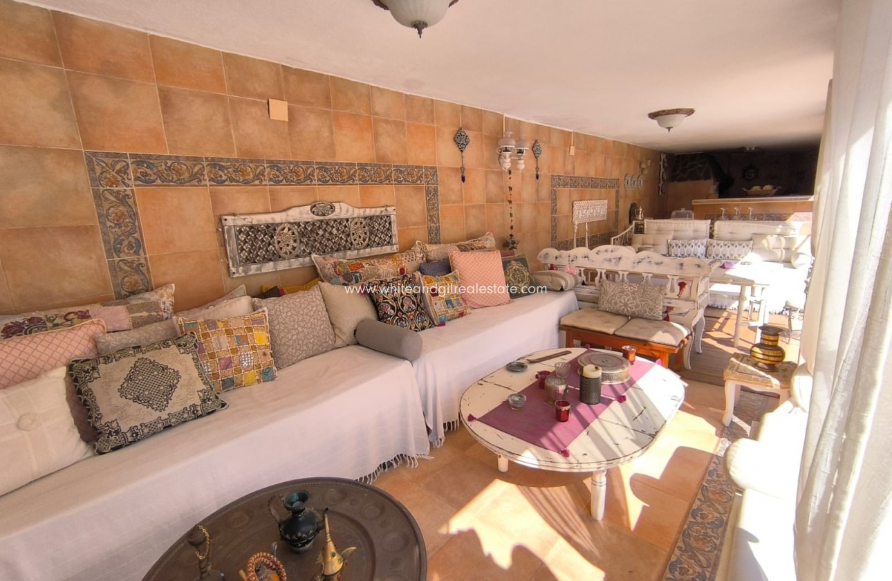 Sale - Villa  - Monovar - Edge of town