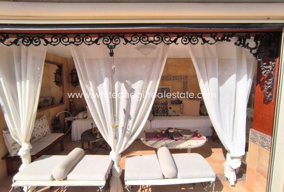 Sale - Villa  - Monovar - Edge of town