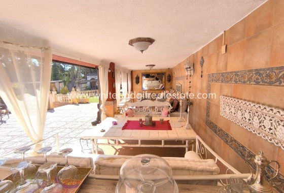 Sale - Villa  - Monovar - Edge of town