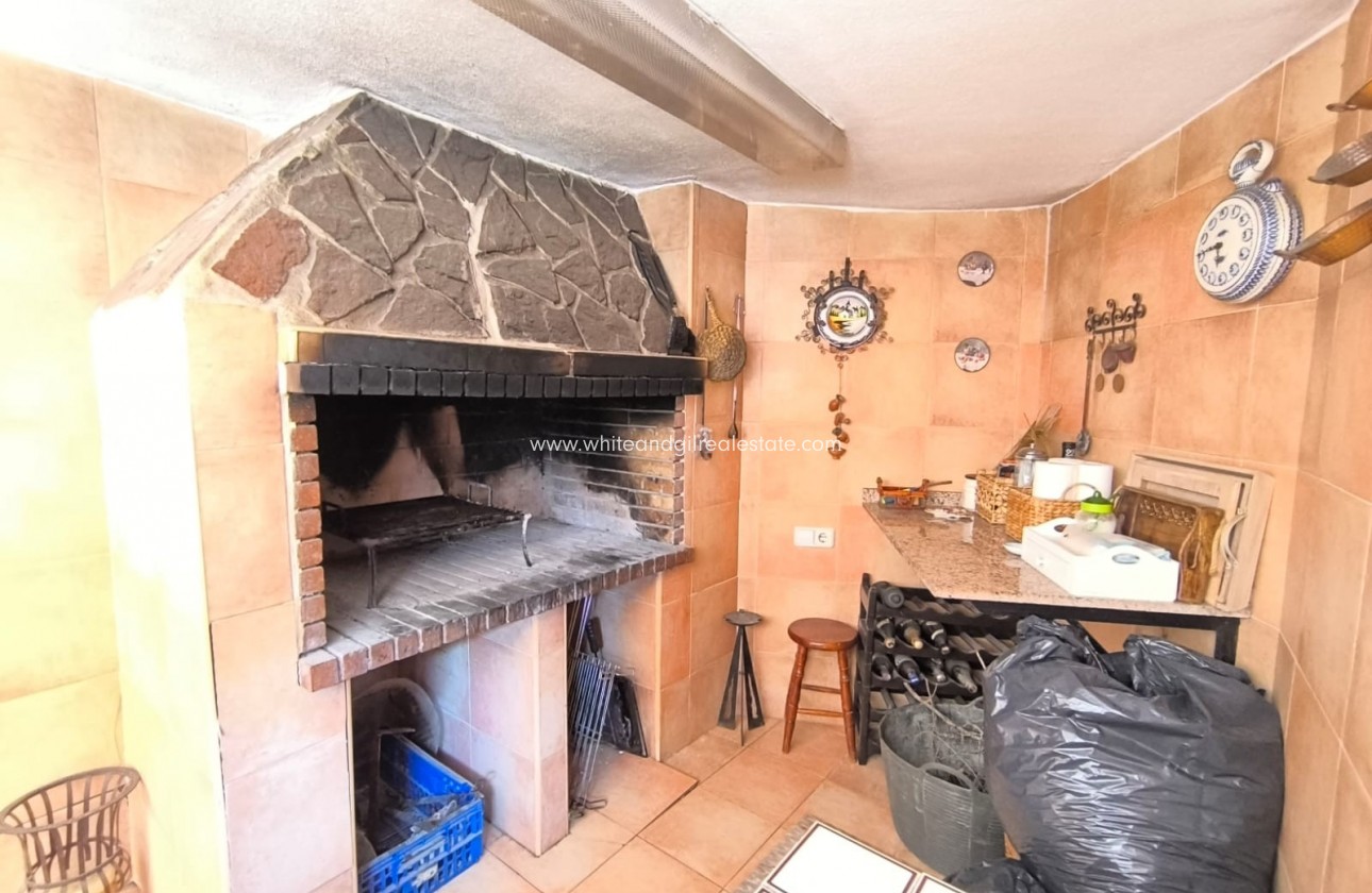 Sale - Villa  - Monovar - Edge of town