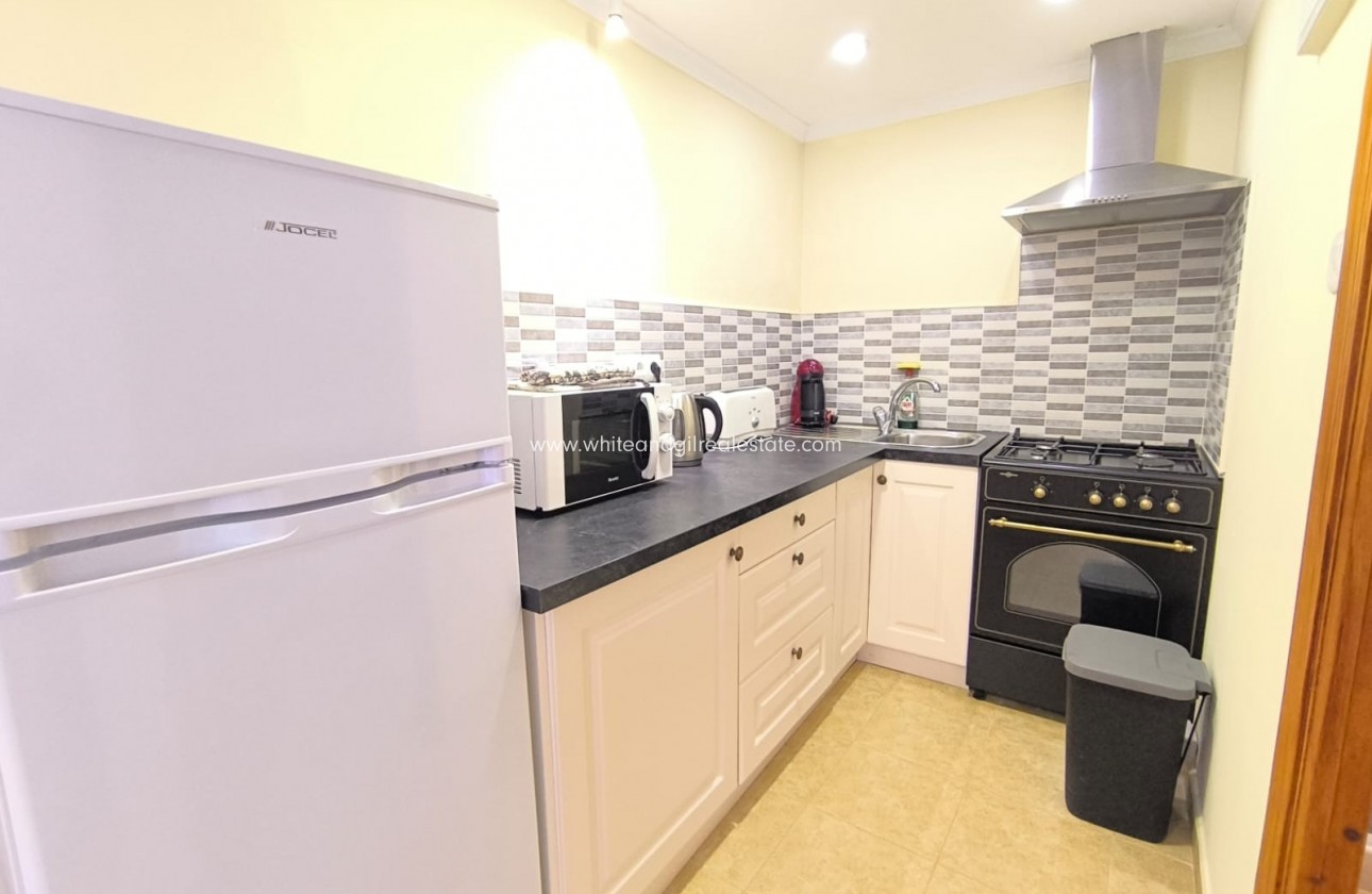 Sale - Villa  - Villena - Rural location